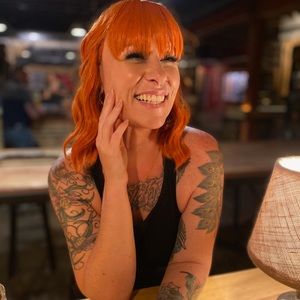 Meet your Posher, Nicole